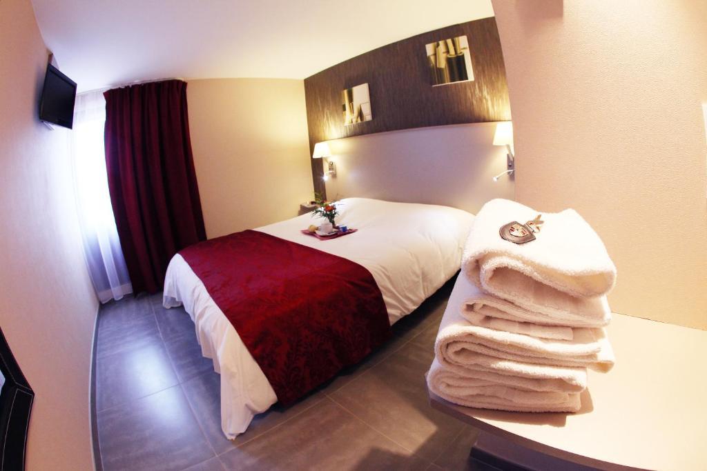 Hotel Le Coudon La Farlede Номер фото